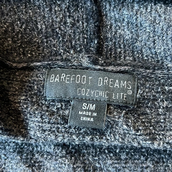 Barefoot Dreams Sweater Gray Cozychic Lite Island Wrap Size Small Medium - Picture 6 of 11